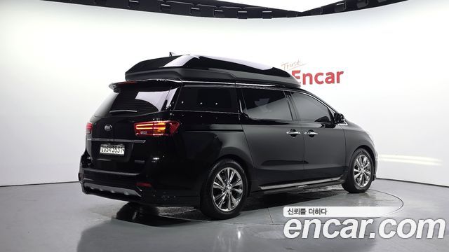 Kia Carnival Новый Gasoline 9-Seater Hi-Limousine Noblesse Special - фото 1