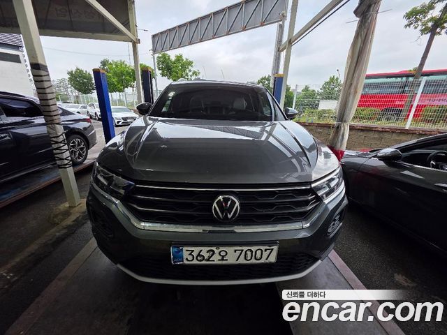 Volkswagen T-Roc 2.0 TDI Prestige - фото 0