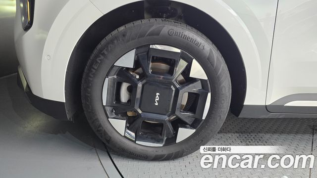 Kia Carnival Новый 4-го поколения HEV 9seater Signature - фото 4