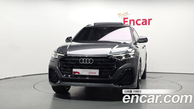 Audi Q8 55 TFSI Quattro Premium - фото 2