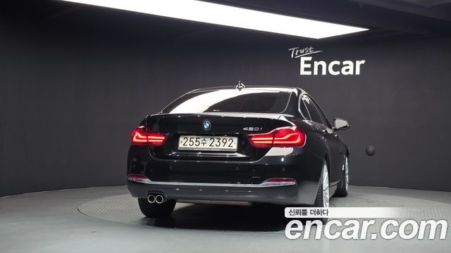 BMW 4 Series F32 420i Luxury GranCoupe - фото 3
