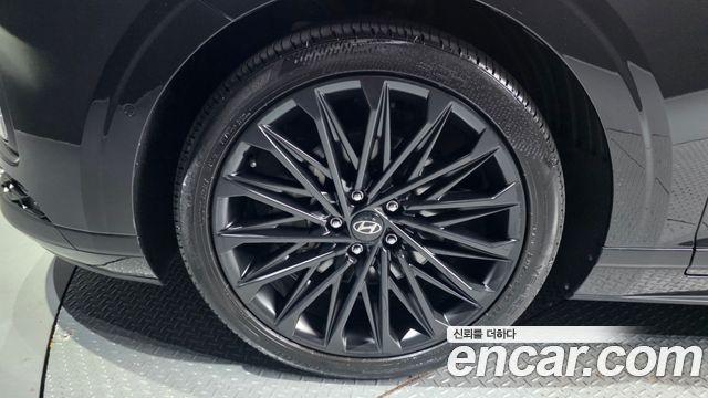 Hyundai Grandeur GN7 2,5 Gasoline 2WD Calligraphy - фото 4