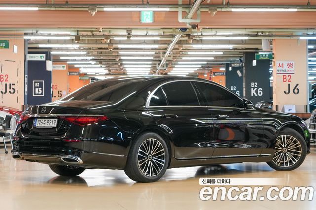 Mercedes-Benz S-Class W223 S350 d - фото 1