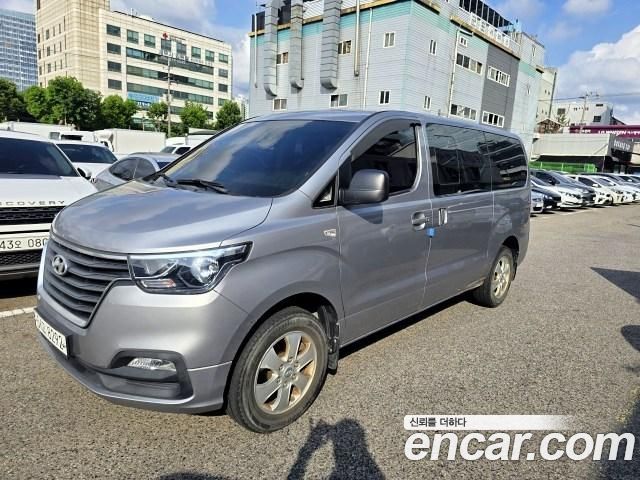 Hyundai Starex Новый 4WD Urban 9-Seater Premium - фото 0