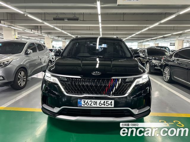 Kia Carnival 4-го поколения 9-Seater Prestige - фото 1