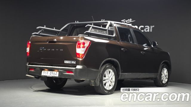 SsangYong Rexton Sports Diesel 2.2 2WD Adventure - фото 1