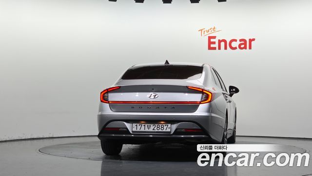 Hyundai Sonata DN8 2.0 Premium Family - фото 3