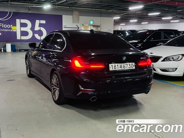 BMW 3 Series G20 330i Luxury - фото 2