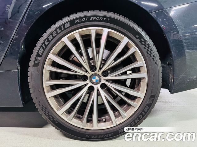 BMW 3 Series G20 330i Luxury - фото 4