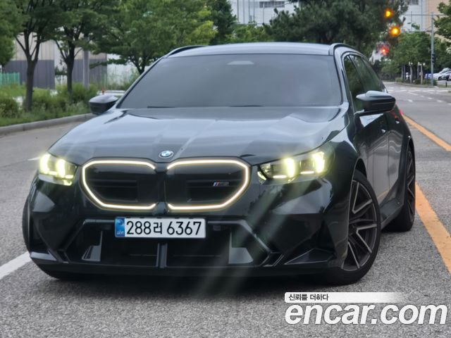 BMW M5 G90 M5 Touring - фото 0
