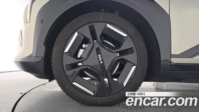 Kia EV3 Long Range 2WD GT Line - фото 4