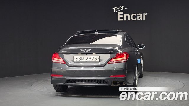 Genesis G70 2.0T Elite - фото 3