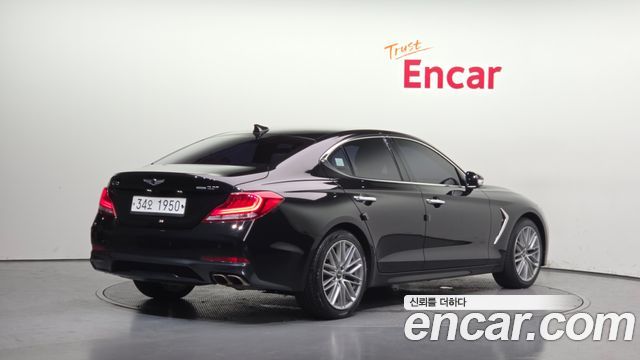 Genesis G70 2.0T AWD Elite - фото 1