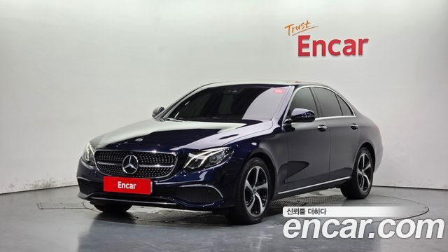 Mercedes-Benz E-Class W213 E250 Avantgarde - фото 0