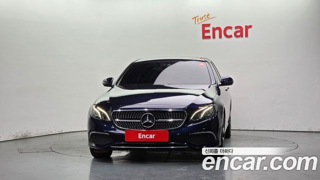 Mercedes-Benz E-Class W213 E250 Avantgarde - фото 2