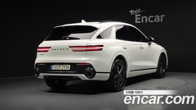 Genesis GV70 2.5T Gasoline 2WD - фото 1