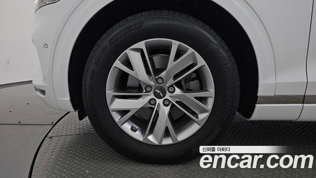 Genesis GV70 2.5T Gasoline 2WD - фото 3