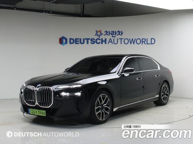 BMW 7 Series G70 740i xDrive M Sport Limited - фото 0