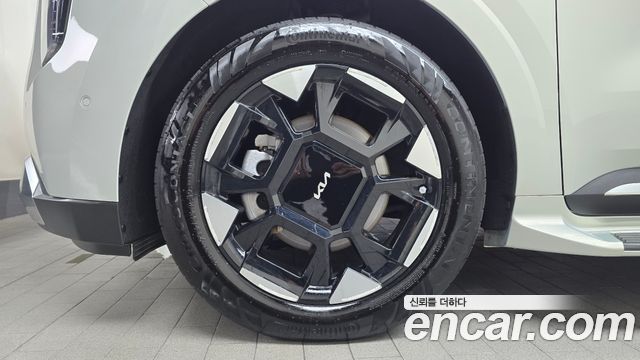 Kia Carnival Новый 4-го поколения HEV 9seater Signature - фото 4