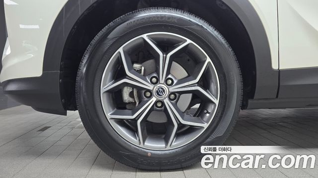 SsangYong Korando Gasoline 1.5 2WD C5 Plus - фото 4