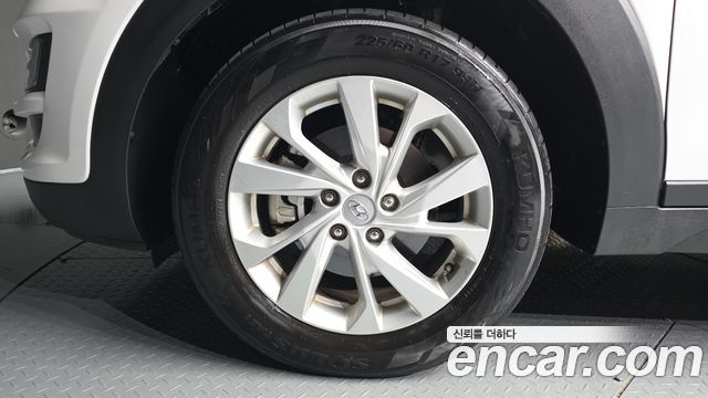 Hyundai Tucson Совершенно новый Diesel 2.0 2WD Modern - фото 4