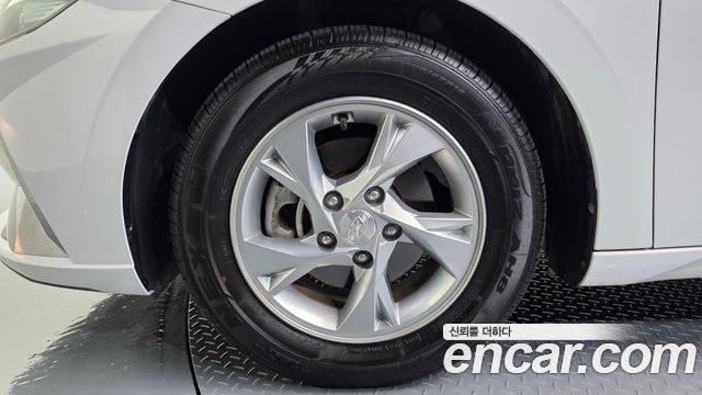 Hyundai Avante CN7 1.6 Modern - фото 4