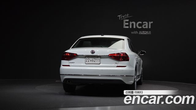 Volkswagen Passat Новый 2.0 TSI B7 - фото 2