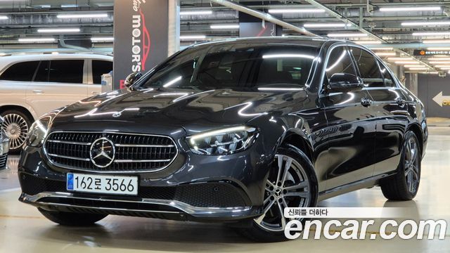 Mercedes-Benz E-Class W213 E250 Avantgarde - фото 0