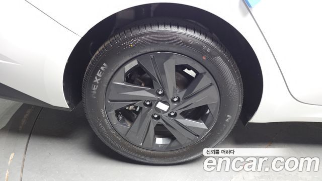 Hyundai Avante CN7, гибрид Smart - фото 4