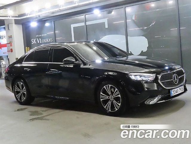 Mercedes-Benz E-Class W214 E200 Avantgarde - фото 0