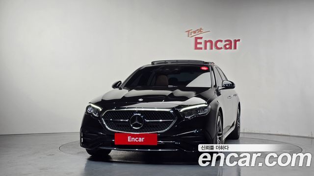 Mercedes-Benz E-Class W214 E200 AMG Line - фото 2