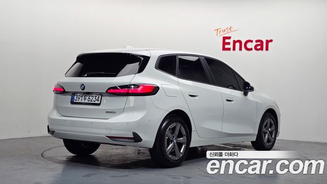 BMW 2 Series Active Tourer U06 220i Advantage - фото 1