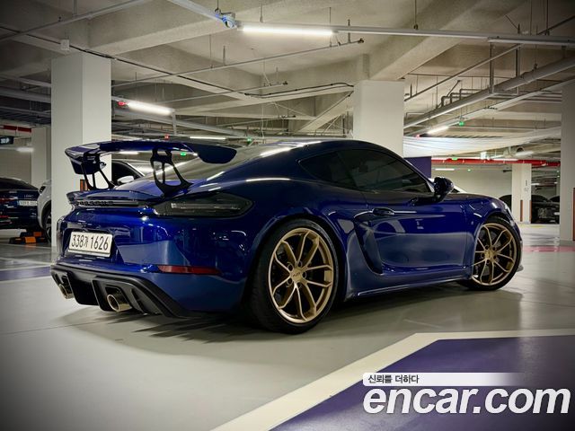 Porsche 718 Cayman 4.0 GT4 - фото 1