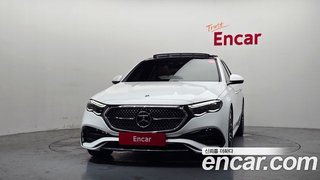Mercedes-Benz E-Class W214 E300 4MATIC AMG Line - фото 2