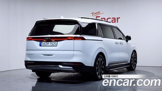 Kia Carnival 4-го поколения Gasoline 7-Seater Signature - фото 1