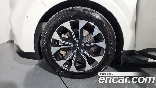 Kia Carnival 4-го поколения Gasoline 7-Seater Signature - фото 4