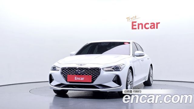 Genesis G70 2.0T Elite - фото 2