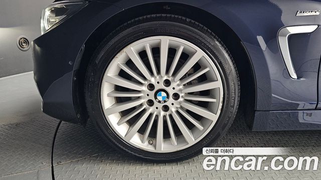 BMW 4 Series F32 420i Luxury GranCoupe - фото 3