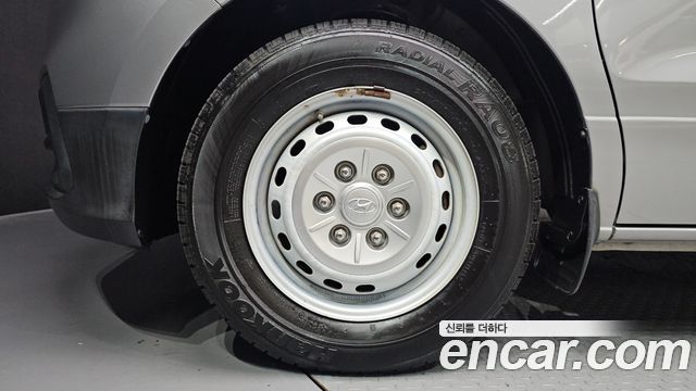 Hyundai Starex Новый Van 5-Seater Style - фото 3