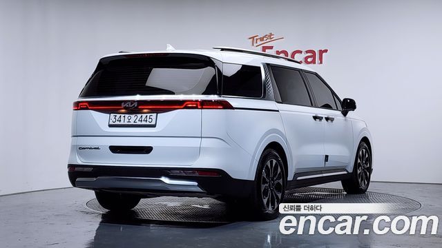 Kia Carnival 4-го поколения 9-Seater Noblesse - фото 0