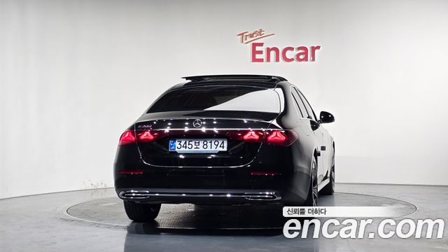 Mercedes-Benz E-Class W214 E200 Avantgarde - фото 3