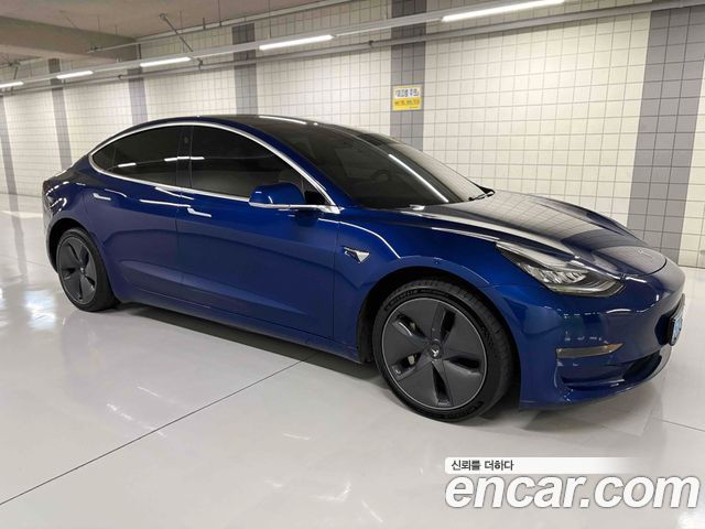 Tesla Model 3 Long Range AWD - фото 0