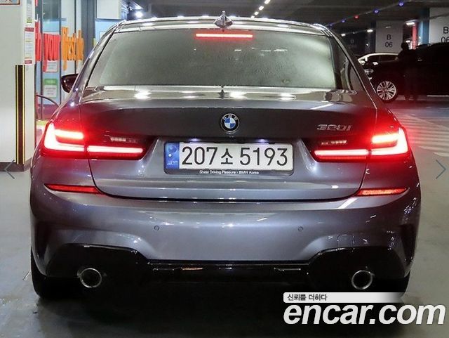 BMW 3 Series G20 320i M Sport - фото 4