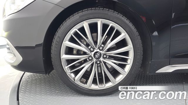 Hyundai Grandeur IG 3.0 Exclusive Special - фото 4