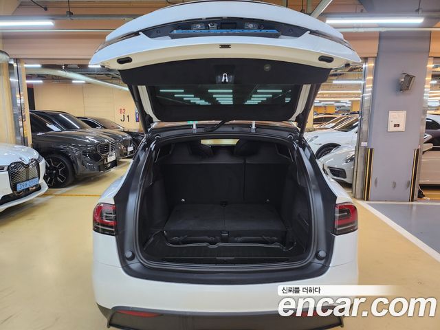 Tesla Model X AWD - фото 3