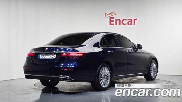 Mercedes-Benz E-Class W213 E250 Exclusive - фото 1
