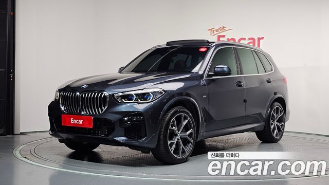 BMW X5 G05 xDrive 40i M Sport - фото 0
