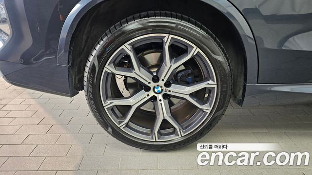 BMW X5 G05 xDrive 40i M Sport - фото 4