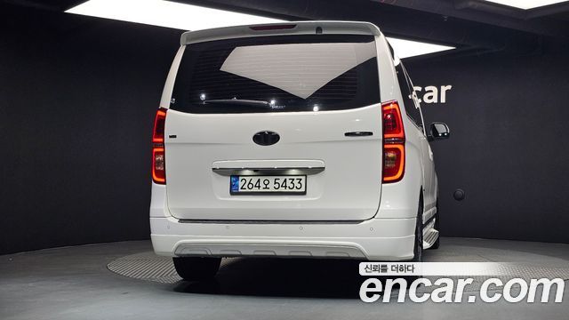 Hyundai Starex Новый Limousine - фото 3
