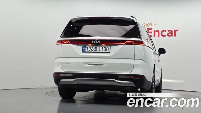 Kia Carnival 4-го поколения 9-Seater Signature - фото 3